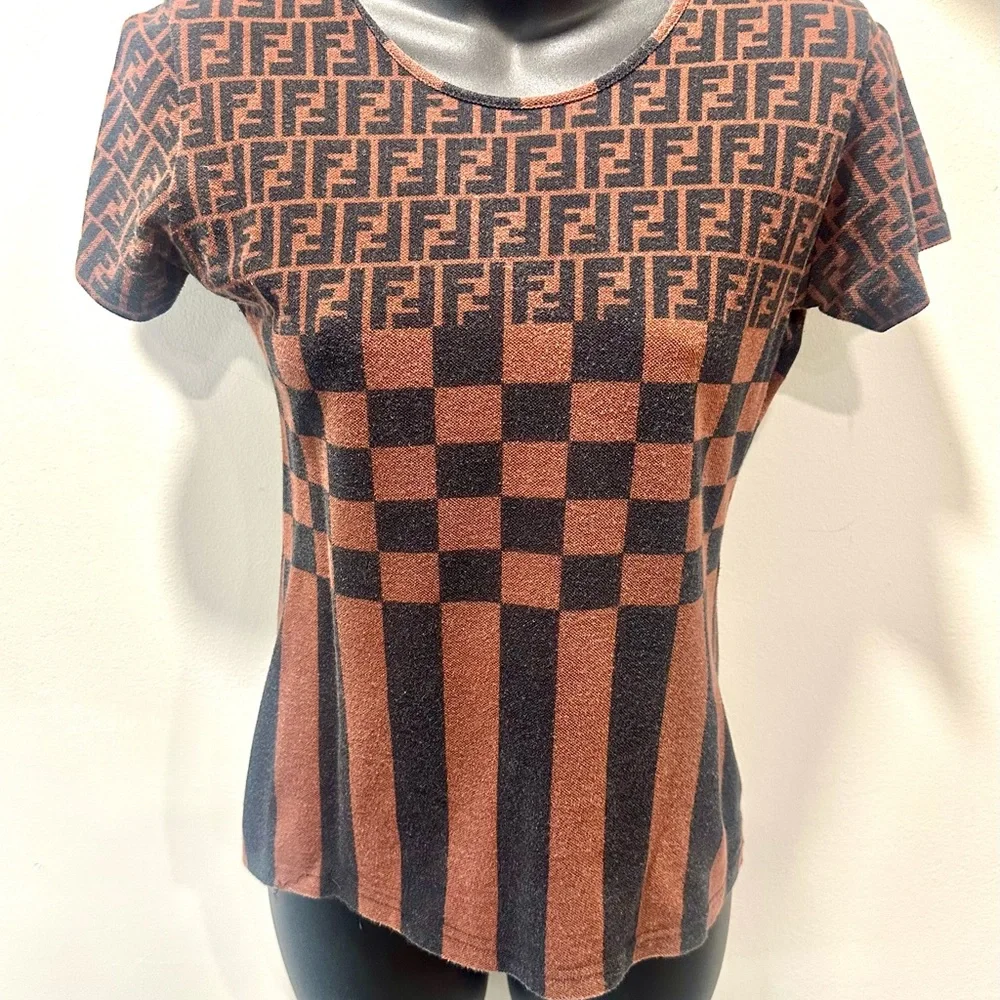 Vintage Fendi Women's Black & Brown Zucca Checkered Tee Small - Picture 2 of 10